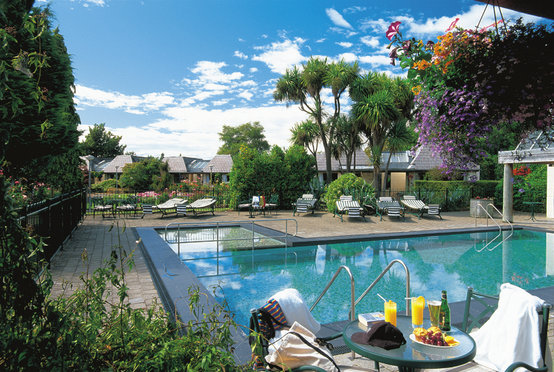 Distinction Te Anau Hotel & Villas